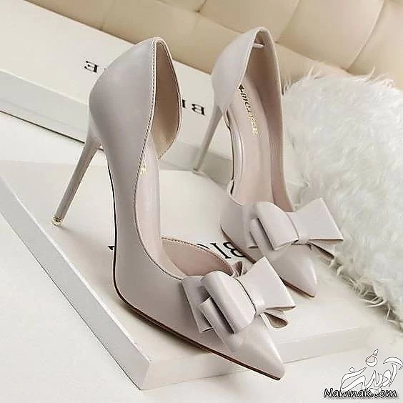 کفش پاشنه بلند 